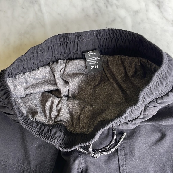 Athleta Girl Lined High Jump Jogger Black With Pockets - Picture 8 of 9